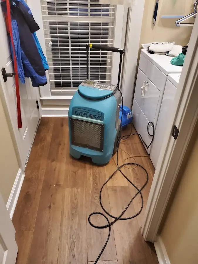 Commercial dehumidifier deployed for Crawl Space Restoration in Sterling Heights