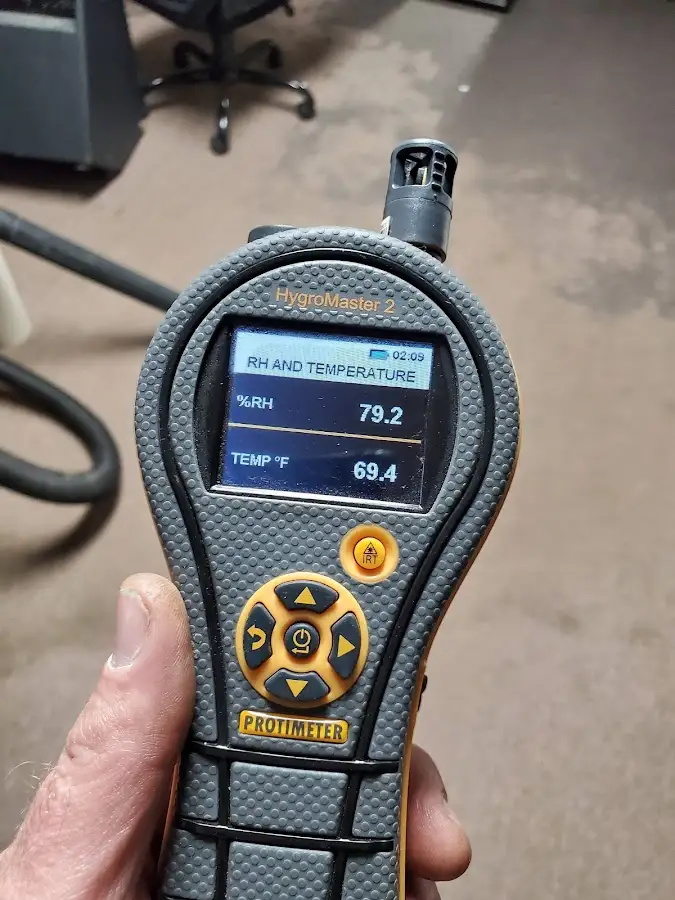 Moisture meter humidity assessment for Fire & Smoke Damage Restoration in Sterling Heights
